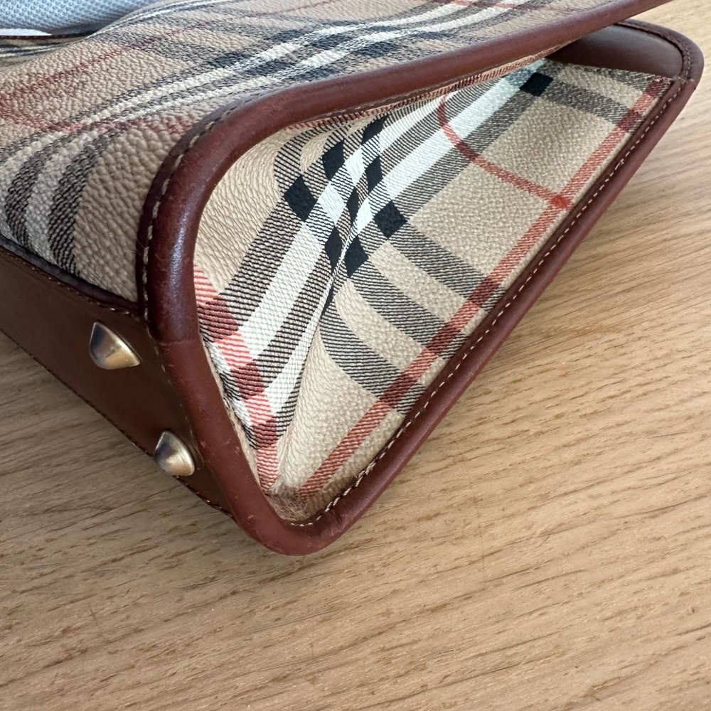 Burberrys Top Handle Bag - Picture 12 of 14